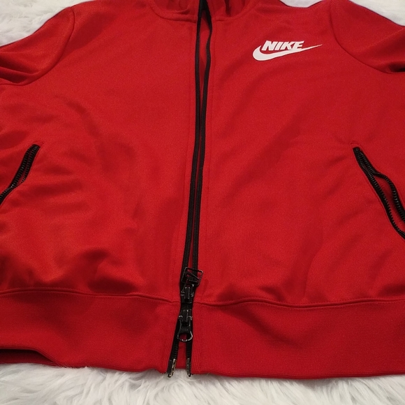 Nike Swoosh Men's médium Red White Collared Full Zip Workout Track Jacket - Picture 8 of 11